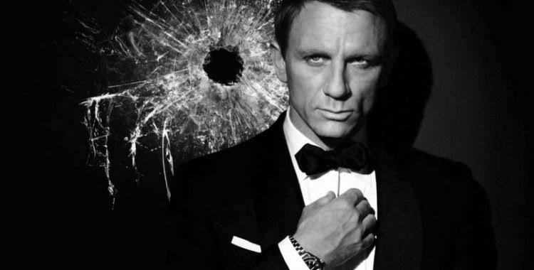 Resultado de imagem para 007 - Sem Tempo para Morrer ganha cartazes"
