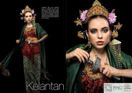 Dewi durga (raden galuh gemerencang) (hulu balang tunggal) (cik siti wan kembang). 20 Srikandi Malaya Ideas Traditional Dresses Traditional Outfits International Clothing