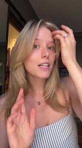 Sierra Carpenter Hair Cut