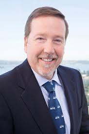 Michael Tucker : Stifel