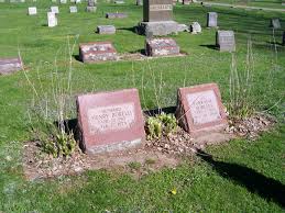 Henry joseph borelli also known as dirty henry (born 1948) was a new york mobster with the gambino crime family who became a member of the violent demeo crew. Henry Borelli 1914 1975 Find A Grave Memorial