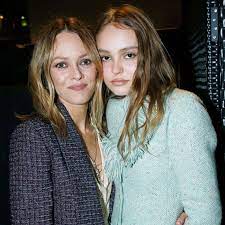 Born 22 december 1972) is a french singer, model, and actress. Lily Rose Depp At Vanessa Paradis S Wedding Who What Wear