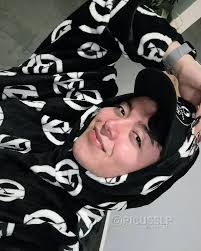 Fts de Jeff via story instagram 🫶🏻✨