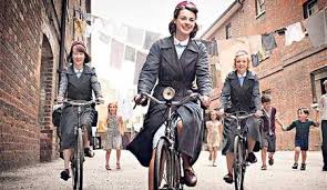 El foco de la serie se basa en las vidas de varios enfermeros, específicamente en la de maría clara. Call The Midwife La Nueva Serie Inglesa De Exito