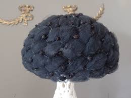 Pin On Vintage Chapeaux Et Sacs