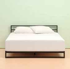 A plush mattress has a softer feel than a firm mattress that you'll easier sink into. The 19 Best Mattresses To Buy Online For 2021 People Com