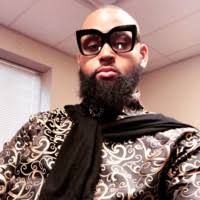 Chester Mckenzie's Instagram, Twitter & Facebook