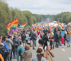 Rammstein zelg dich (rammstein 2019). Demonstration Stopp Air Base Ramstein