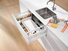 Convenience for the home occupier. Wide Sink Unit Blum
