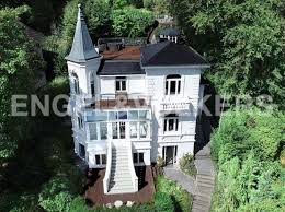 Specialist for orthopedics, trauma surgery, sports traumatology, knee surgery, sports surgery, sports orthopedics in hamburg. Vier Millionen Euro Sternekoch Karlheinz Hauser Verkauft Seine Villa Tageskarte