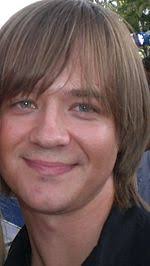 He's an indifferent student, more fond of video games, girls, and food than he is of schoolwork. Hannah Montana Wikipedia