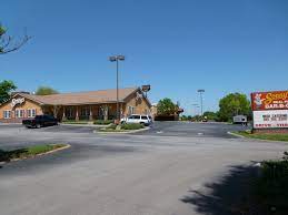 Only A Short 3 10 Of A Mile From The Hotel Is Sonnys Bbq Knoxville 350 N Peters Road Tn 37922 Sonnys Bbq Country Roads Hotel