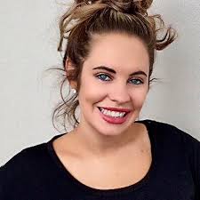 Brooke Ezell's Instagram, Twitter & Facebook