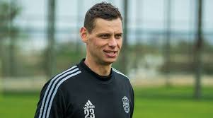 Динамо провело очередной спарринг в рамках подготовки к новому сезону. Byvshij Vratar Dinamo Kiev Aleksandr Rybka Ostalsya Bez Raboty V Fk Liepaya