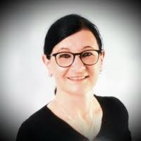 20+ "Iris Martin" profiles