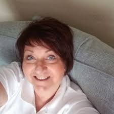 Sharon Buckman's Instagram, Twitter & Facebook