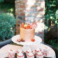 Gorgeous Orange Wedding Cake Dessert Table On Blush Crinkle Silk Runner Orange Wedding Cake Pretty Wedding Cakes Vintage Cake Stands
