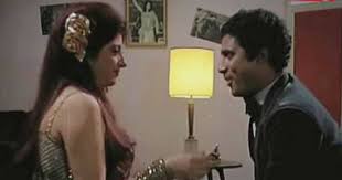 شاركت الفنانة نبيلة عبيد مع الفنان أحمد زكي في بطولة ثلاثة أفلام ناجحة، وهي فيلم التخشيبة، وفيلم شادر السمك، وفيلم الراقصة والطبال، وعن العمل معه تقول نبيلة عبيد أن العمل معه ممتع، ولكنه ينسى نفسه أمام الكاميرا، وتذكرت. Ù†Ø¨ÙŠÙ„Ø© Ø¹Ø¨ÙŠØ¯ ØªØ³ØªØ±Ø¬Ø¹ Ø°ÙƒØ±ÙŠØ§ØªÙ‡Ø§ ÙÙŠ ÙÙŠÙ„Ù… Ø§Ù„Ø±Ø§Ù‚ØµØ© ÙˆØ§Ù„Ø·Ø¨Ø§Ù„ Ø¨Ø¹Ø¯ 36 Ø¹Ø§Ù… Ø§ Ù…Ù† Ø·Ø±Ø­Ù‡ ÙÙŠØ¯ÙŠÙˆ Ø§Ù„ÙŠÙˆÙ… Ø§Ù„Ø³Ø§Ø¨Ø¹