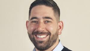 White Wood Kitchens hires 3 employees