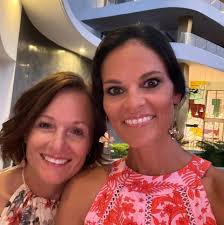 Leah Lang-Gluscic added a new photo.