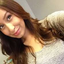 Evelyn Landeros's Instagram, Twitter & Facebook