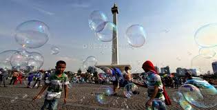 Bahkan, prestasi ini sangat sering didapatkan oleh negara yang terletak 300 kilometer dari greenland ini. Menhan Yunani Sebut Indonesia Negara Paling Aman Di Dunia Okezone News