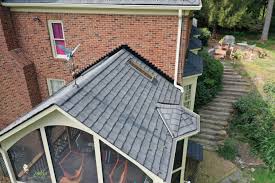 Certainteed warrants that its shingles will be free from manufacturing defects, and provides the extra assurance of. Certainteed Grand Manor Black Pearl 1roof