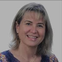 Elizabeth Bergamasco's Instagram, Twitter & Facebook