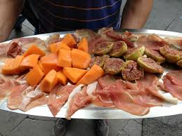The restaurants in trastevere are famous worldwide for their traditional roman cuisine. Trastevere Rome S Best Neighbourhood For Foodies Trastevere Rome S Best Neighbourhood For Foodies