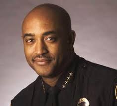 Major Research Study by PERF Indicates That CEDs Can Reduce Injuries to  Police and Suspects, But PERF Continues to Urge Caution