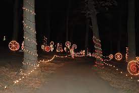 Visitors to the festival will enjoy the viewing of over 40 lighted displays, 500,000+ supporting lights, castles, streams and a gingerbread lodge! Blog1 Clinton Area Chamber Of Commerce Ia