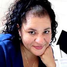 Lindsey Shipman's Instagram, Twitter & Facebook