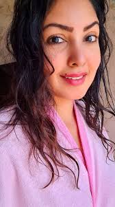 Thande Thande Paani Sey ......... 🧚‍♂️