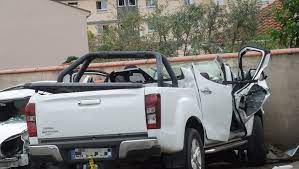 Si vous vivez présentement un deuil, recevez nos plus sincères condoléances. Tarn Et Garonne Le Pere S Endort Au Volant Un Bebe De 6 Mois Et Son Frere De 9 Ans Decedent Ladepeche Fr