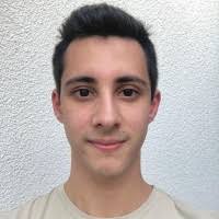 800+ perfiles de «Danilo»