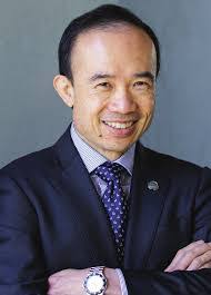 Mark Goyen's Instagram, Twitter & Facebook