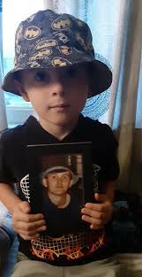 Late to the party brought my California fur nephews aldi hats !