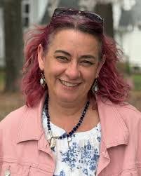 Deborah Wolff's Instagram, Twitter & Facebook