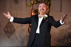 August schmölzer gibt den verschlagenen bösewicht mit bravour. Vom Jedermann Zum Bassa Selim Im Gesprach Mit Cornelius Obonya Kulturexpresso De
