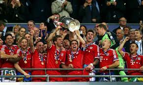 Weitere ideen zu champions league finale uefa champions league finale, borussia dortmund vs fc bayern muenchen, siegerehrung. Spielanalyse Robben Setzt Bayern Europas Krone Auf Borussia Dortmund Bayern Munchen 1 2 Finale In London Champions League 2012 13 Kicker