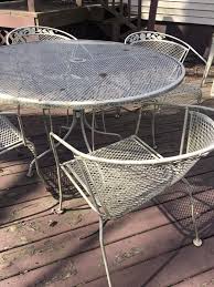 Vintage Wrought Iron Garden Patio Table With 4 Chairs White Etsy In 2020 Wrought Iron Patio Set White Patio Furniture Patio Table