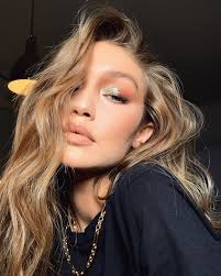 Entdecke rezepte, einrichtungsideen, stilinterpretationen und andere ideen zum ausprobieren. 10 Warna Dan Model Rambut Highlight Yang Stylish Abis Bukareview