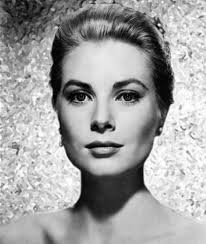 How To Shape Your Eyebrows According To Your Face Shape Grace Kelly Princess Grace Kelly Princess Grace