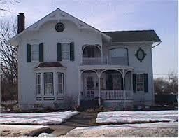 The Cheshire Collins House 403 South Court Street Crown Point In This Gabled Italianete House Built C 1860 Rests U Historic Homes Crown Point Victorian Homes