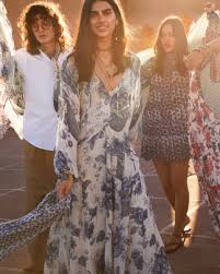 Since it was founded in 1947, h&m has grown into one of the world's leading fashion companies. H M Hm Twitter