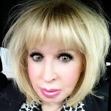 Donna Finelli's Instagram, Twitter & Facebook