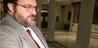 Lawmakers, gun control backers plan strategy in private meeting