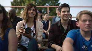 It aims to inspire laughs, jerk tears and invest delilah's son, danny, has a crush on a boy in his grade. 2 Gold Bands Ring Worn On Her Right Hand Ring Finger By Delilah Dixon Stephanie Szostak In A Million Little Things S01e04 Spotern