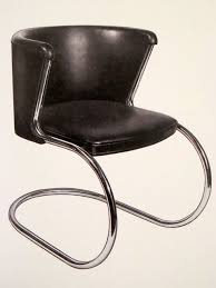 Mondoblogo Women Of The Bauhaus Bauhaus Furniture Bauhaus Design Thonet Chair
