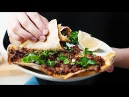 Lahmacun Rezept Turkische Pizza Und Durum Selber Machen Lahmacun Rezept Rezepte Essen Ideen